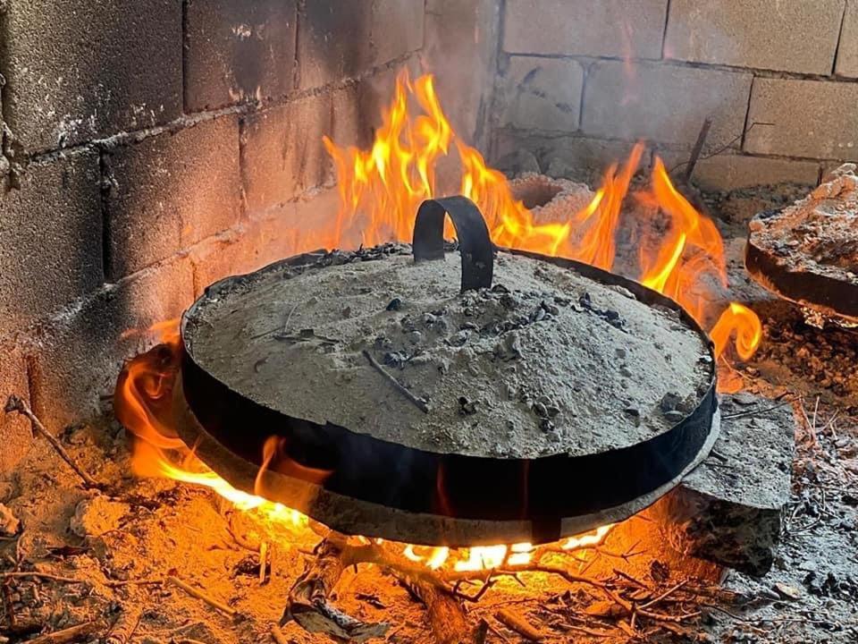 Auberge de jeunesse Bujtina Hader Xhebro à Tepelene Extérieur photo
